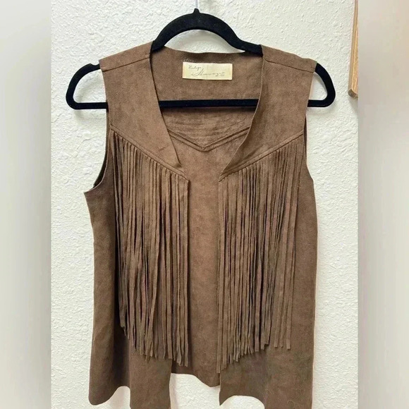 Vintage Havana Brown Fringe Vest - Boho Western Vibes - Picture 6 of 7